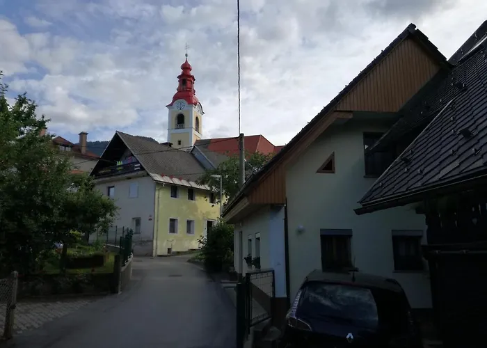 Apartma Pr Martin アパート *